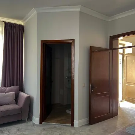 Maisonette Bed & Breakfast